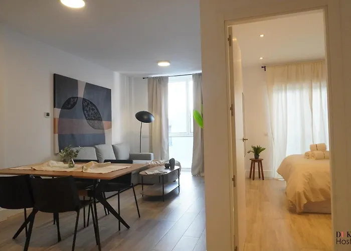 Duke 5Torres Apartments